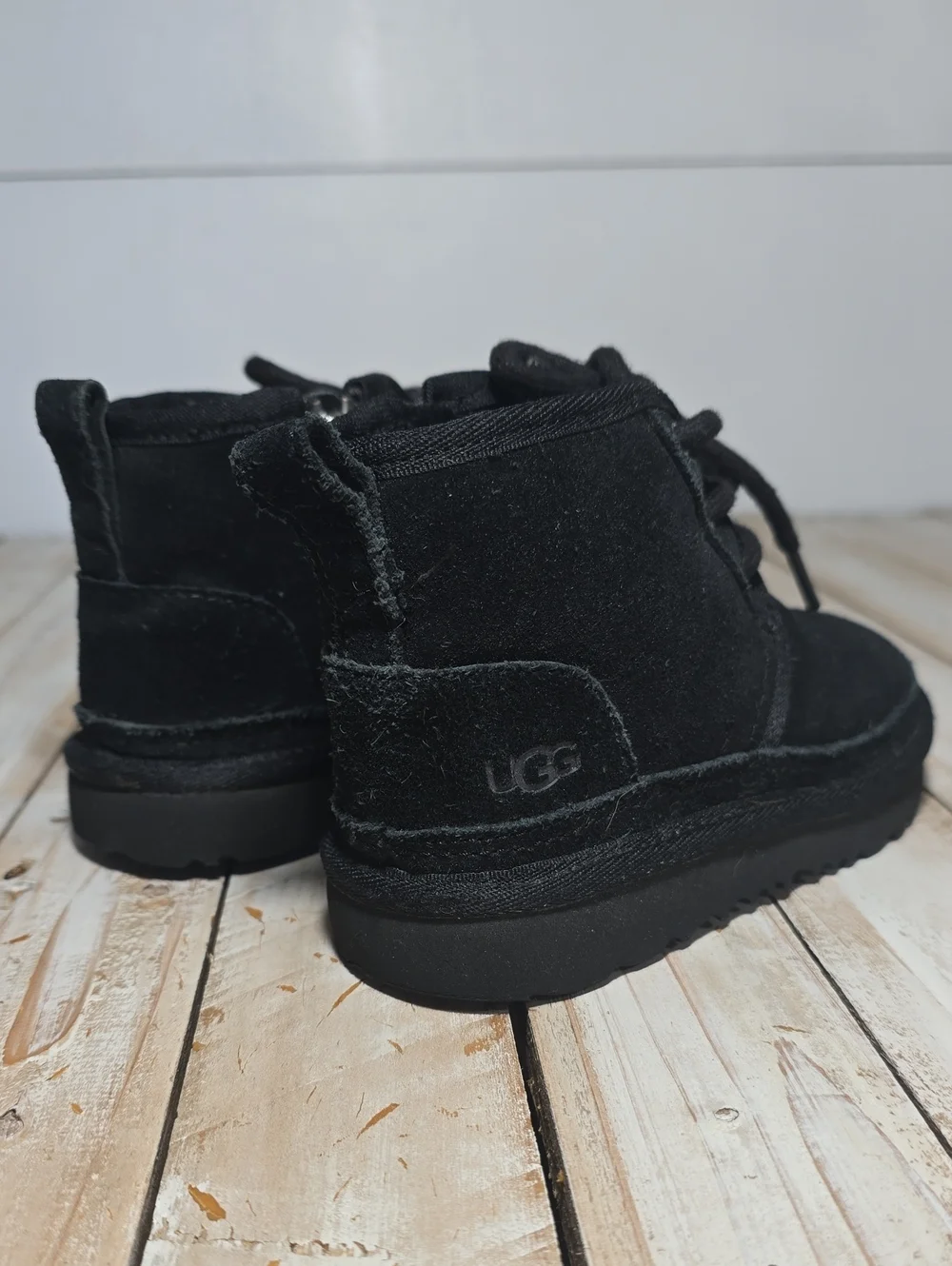 UGG Toddler Neumel II Suede Boots Black Size 9